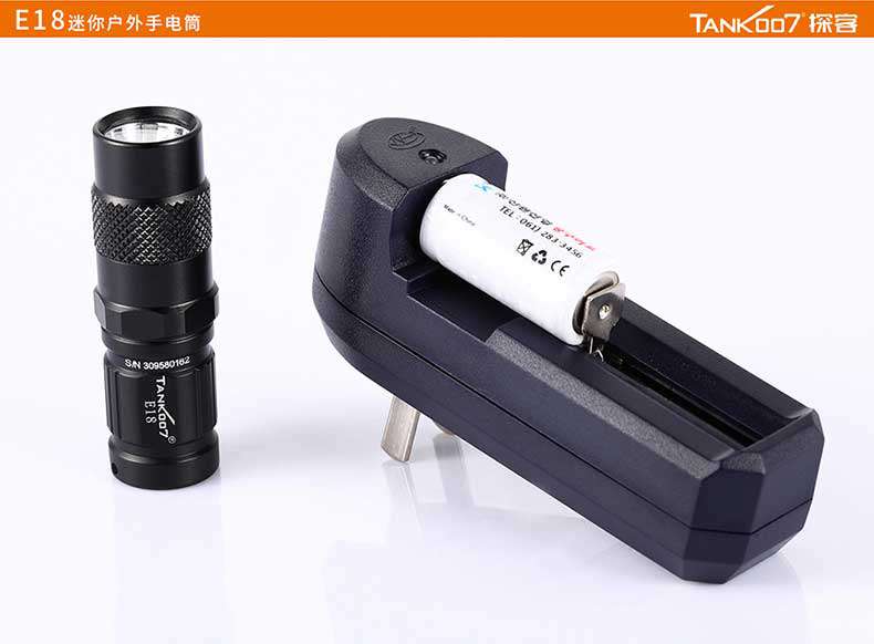 1577503527147775.jpg 手電筒廠家