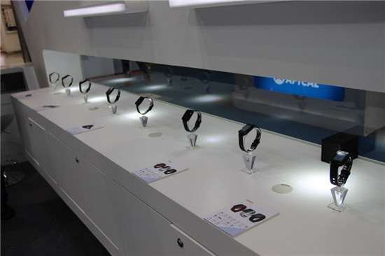 【聚焦】2014香港環(huán)球資源電子展tank007現(xiàn)場(chǎng)圖集